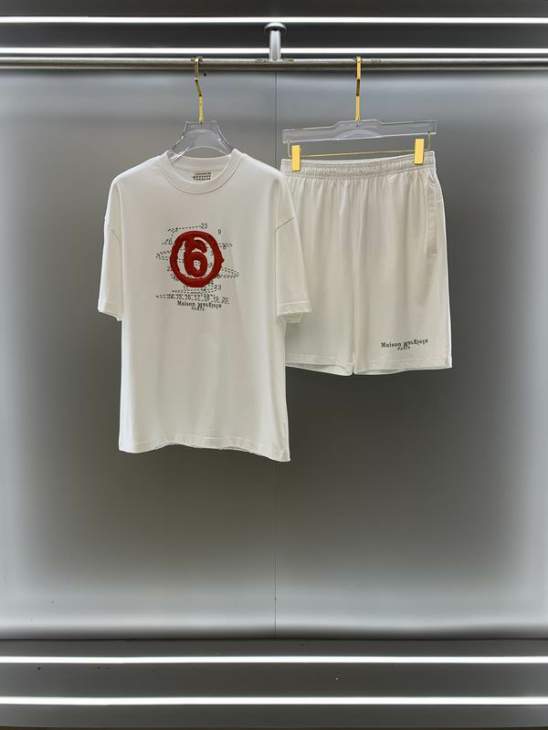 Picture of Maison Margiela Shirt Pant Suits _SKUMaisonMargielaM-2XLxetr1423801